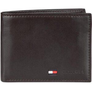 Thin Sleek Casual Bifold with 6 Credit Card Pockets and Removable ID Window